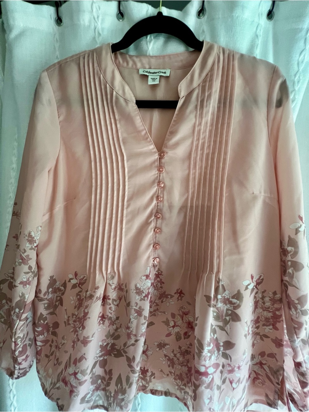 Coldwater Creek Soft Pink Floral Pintuck V-Neck Blouse